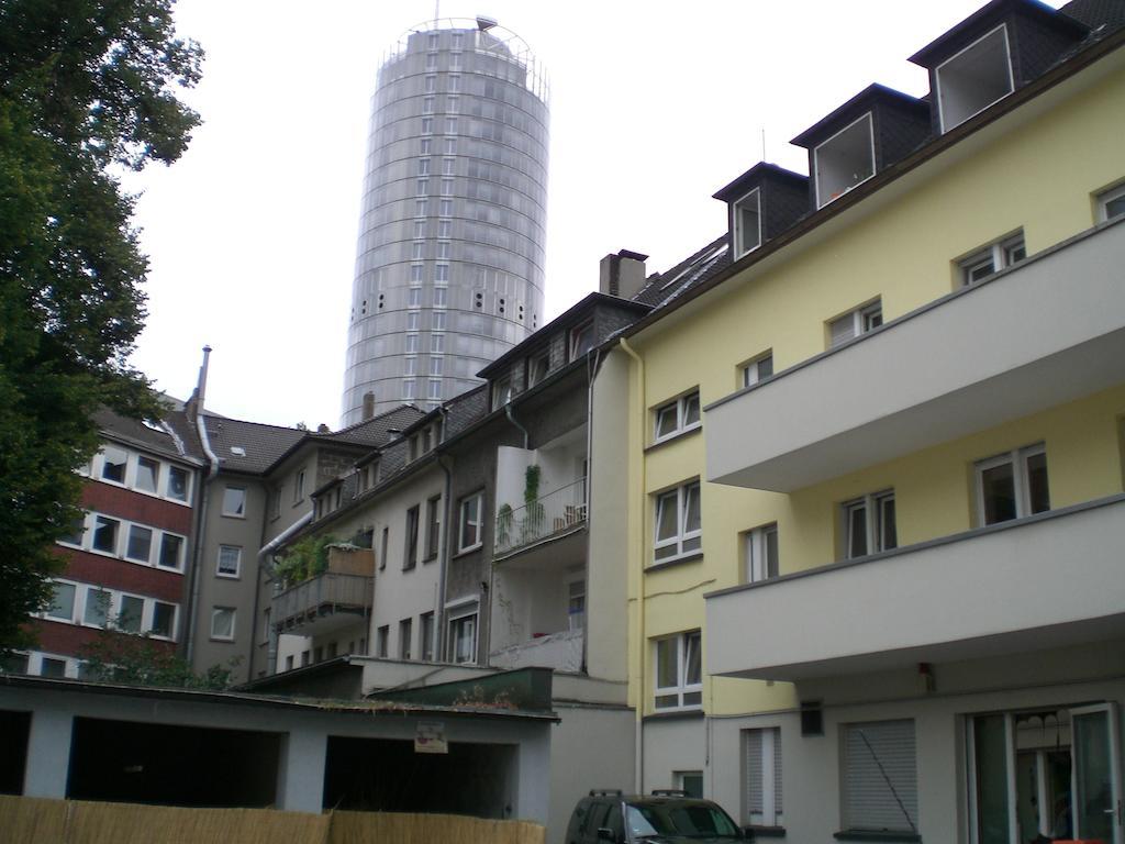 Schoenes In * Essen