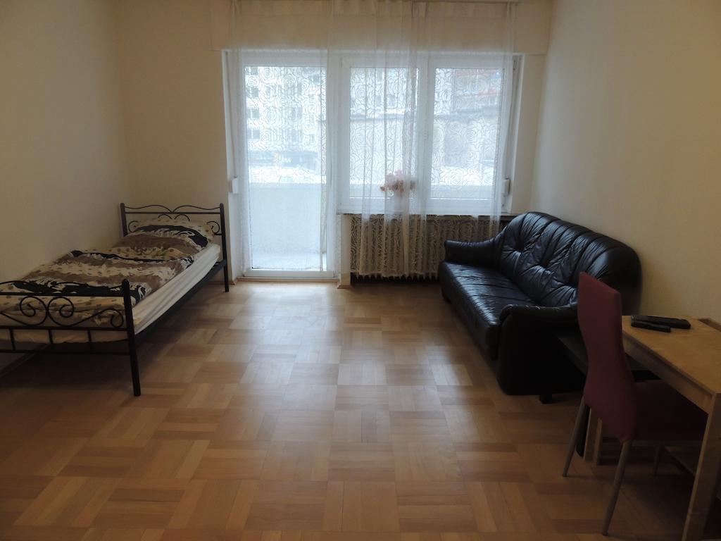 Schoenes In Appartement *
